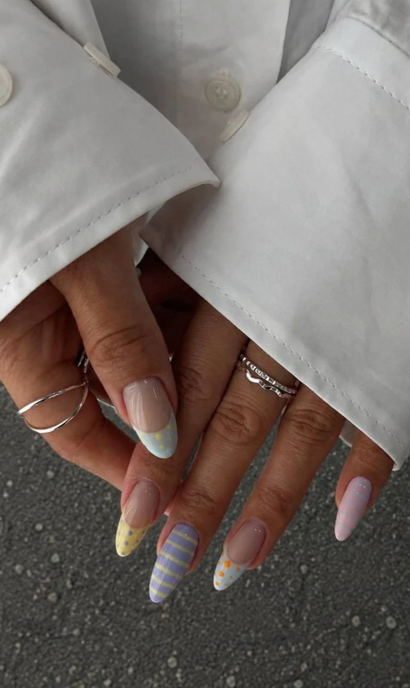 RM Nail Salon mirror detail gallery image