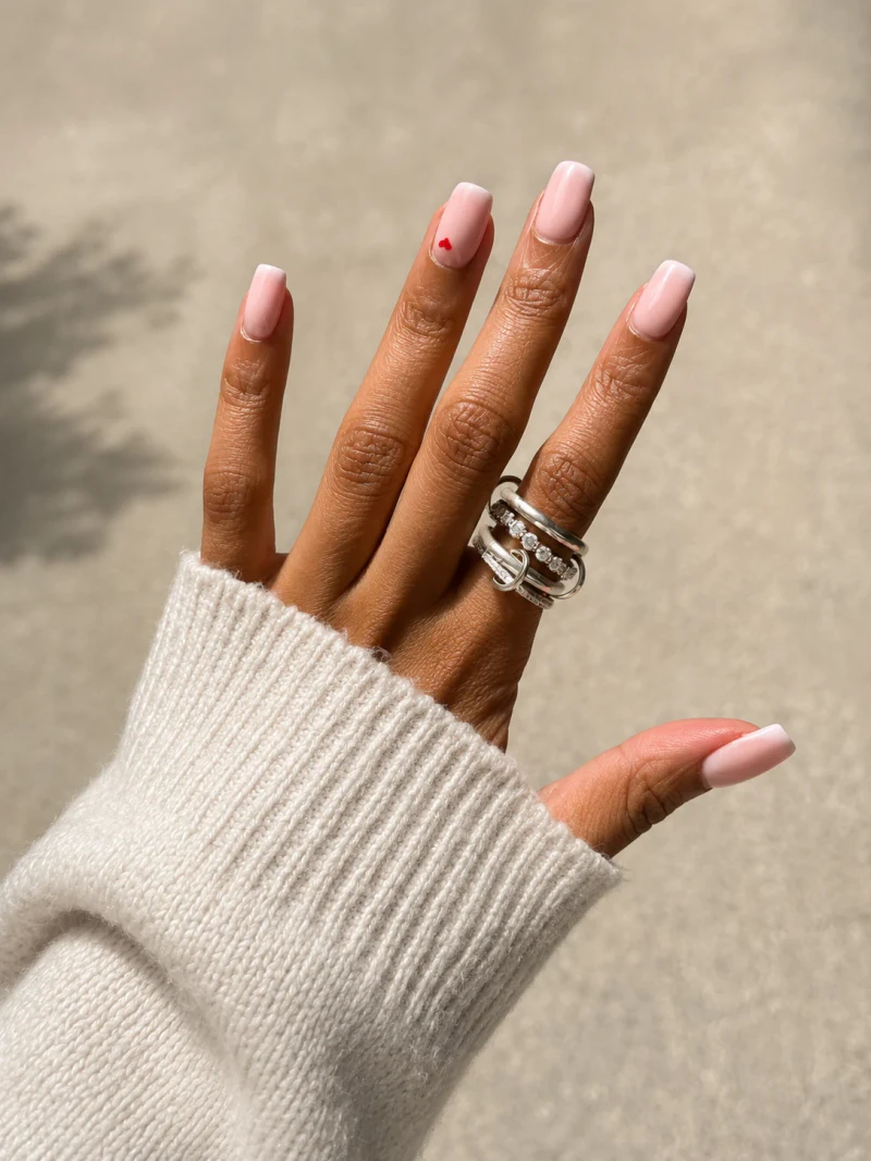 Manicure design from the RM Nail Salon gallery